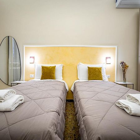 Апартаменты Residenza Viola Флоренция Экстерьер фото